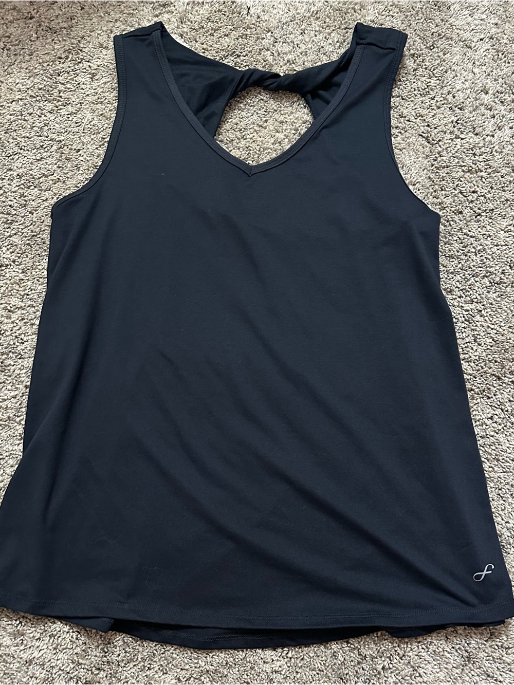 #216 Black Twist-Back V-Neck Performance Tank